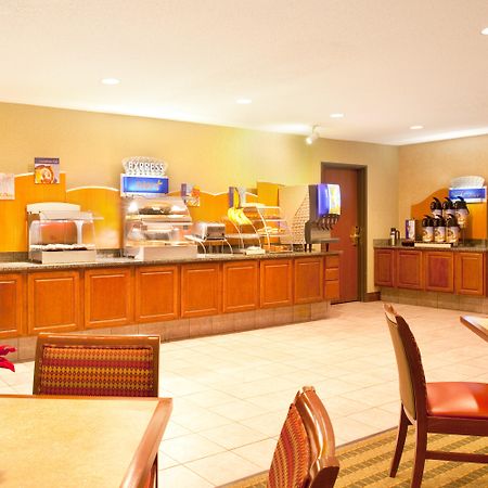 Best Western Plus Bourbonnais Hotel & Suites Exterior photo