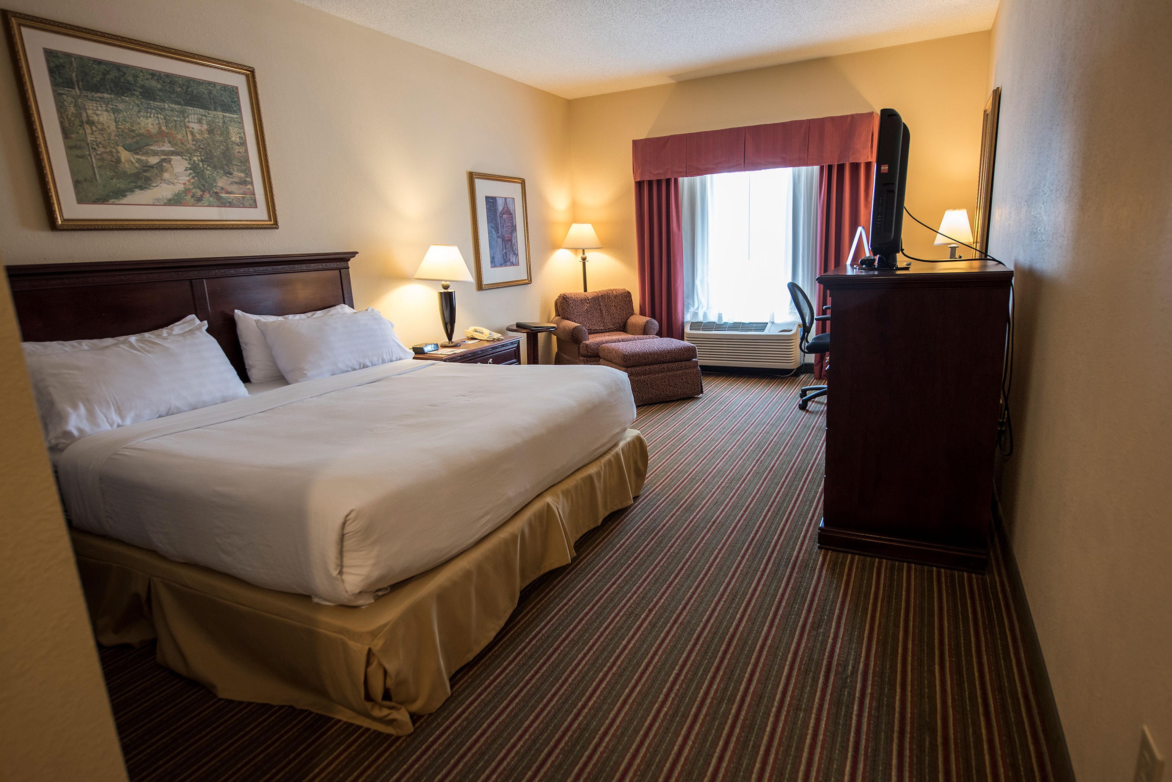 Best Western Plus Bourbonnais Hotel & Suites Exterior photo