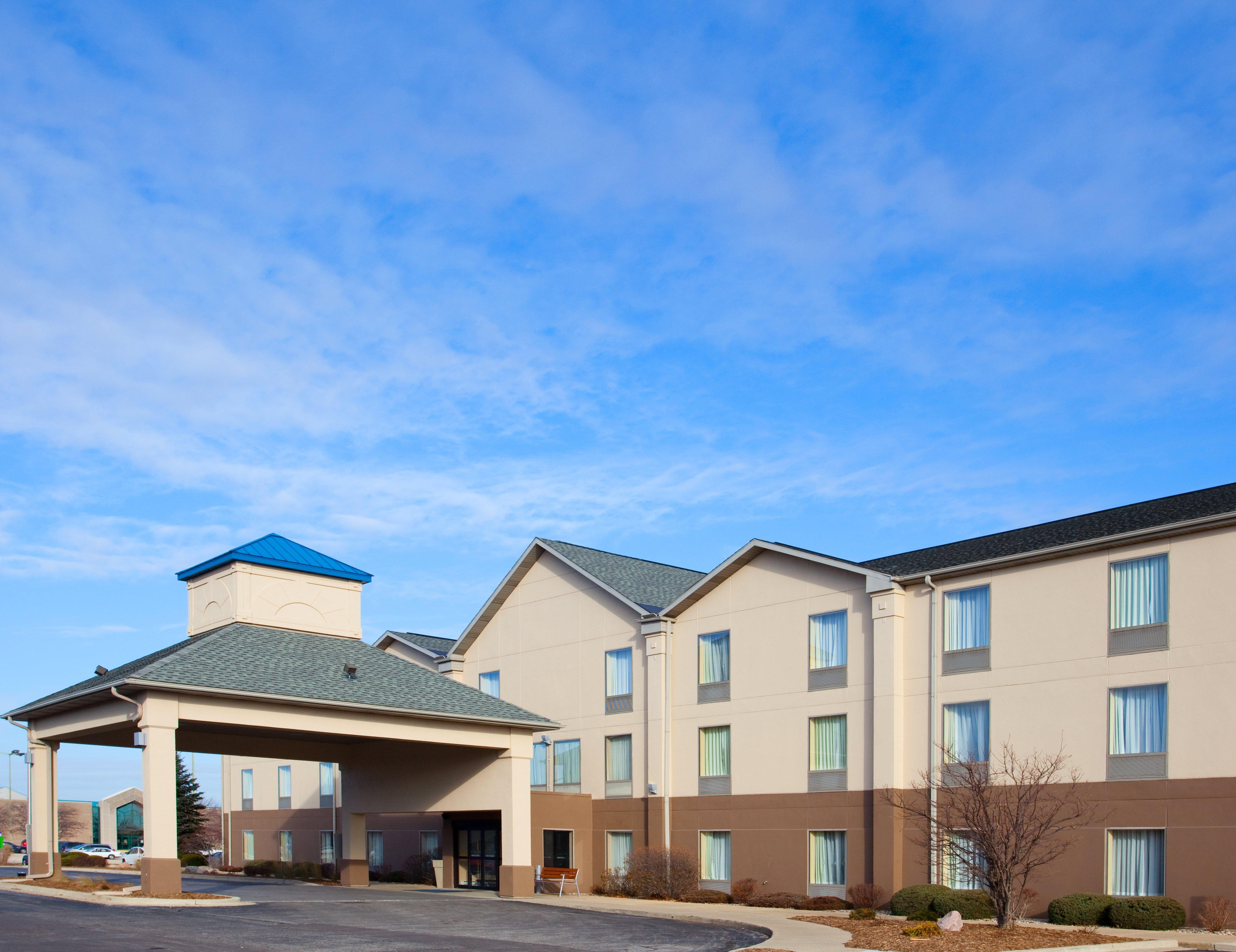 Best Western Plus Bourbonnais Hotel & Suites Exterior photo