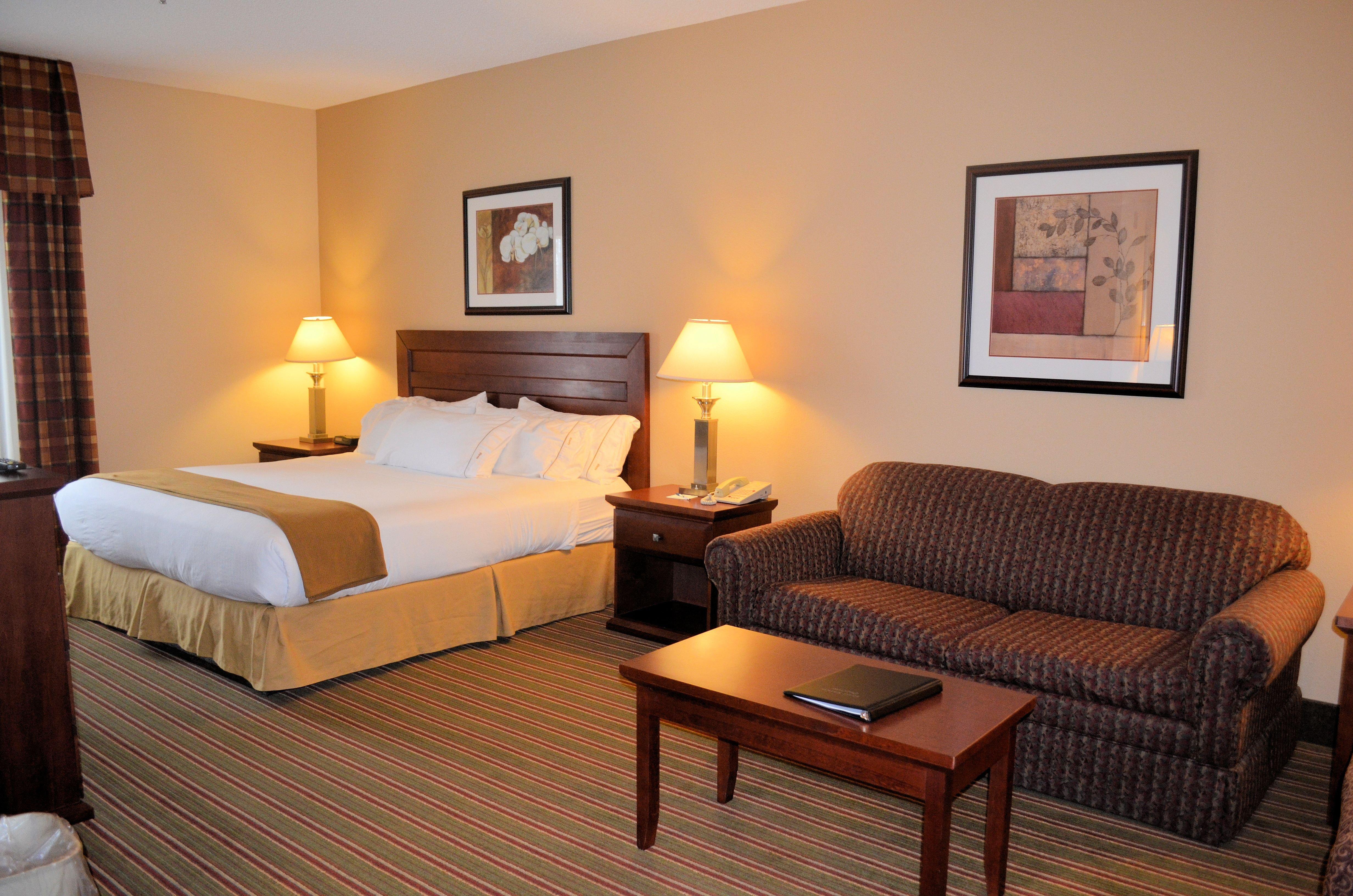 Best Western Plus Bourbonnais Hotel & Suites Exterior photo
