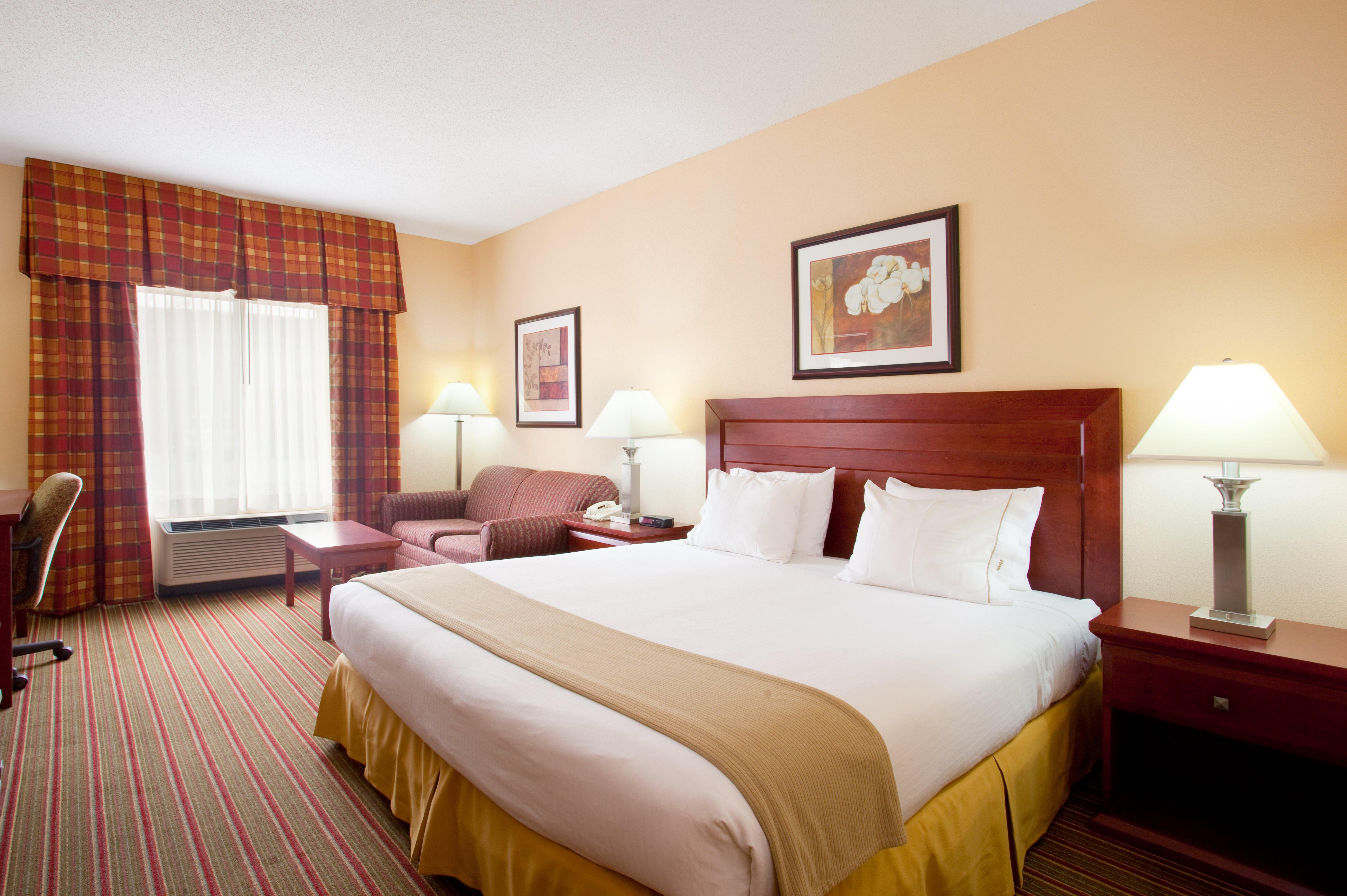 Best Western Plus Bourbonnais Hotel & Suites Exterior photo