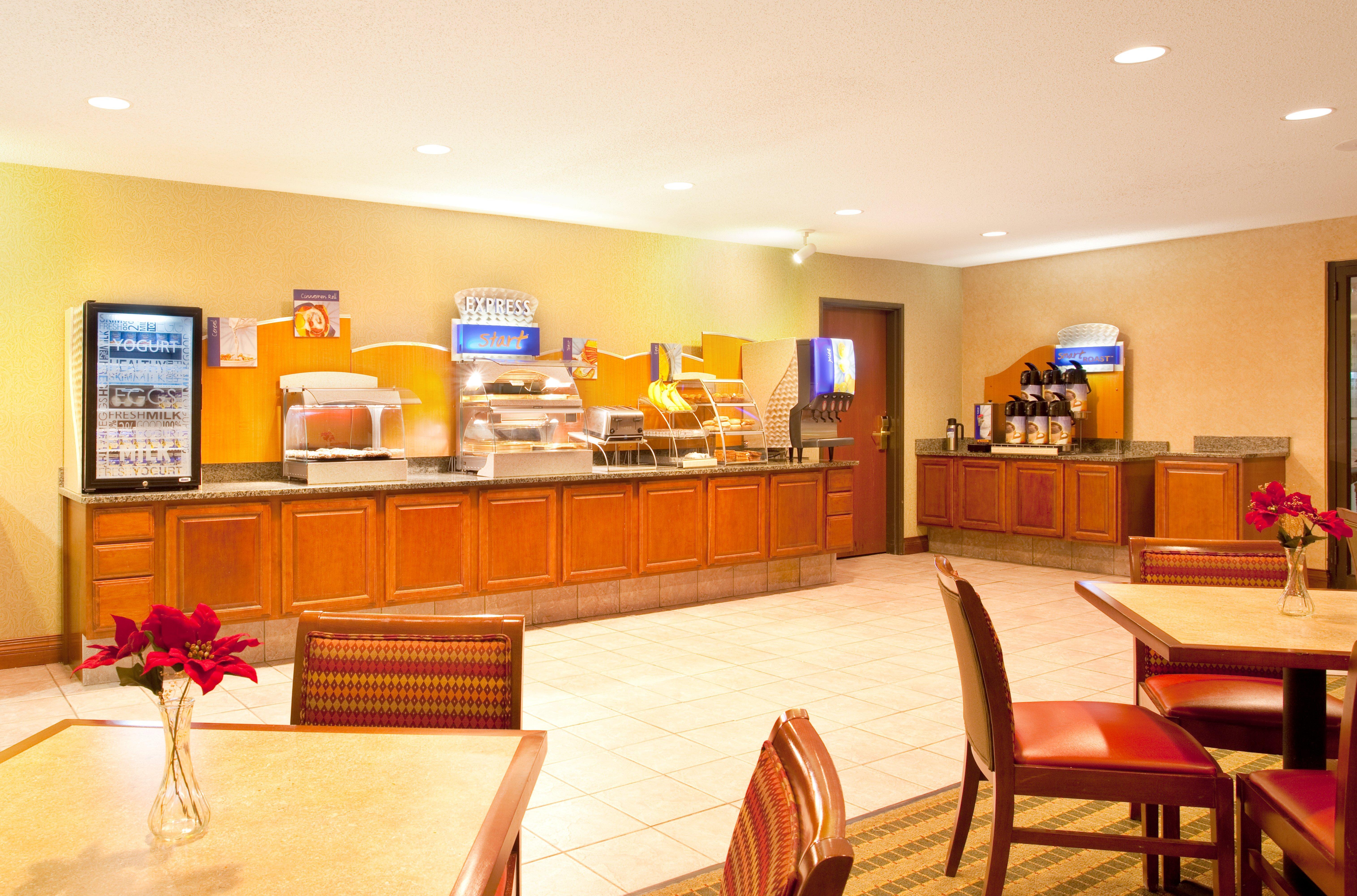 Best Western Plus Bourbonnais Hotel & Suites Exterior photo