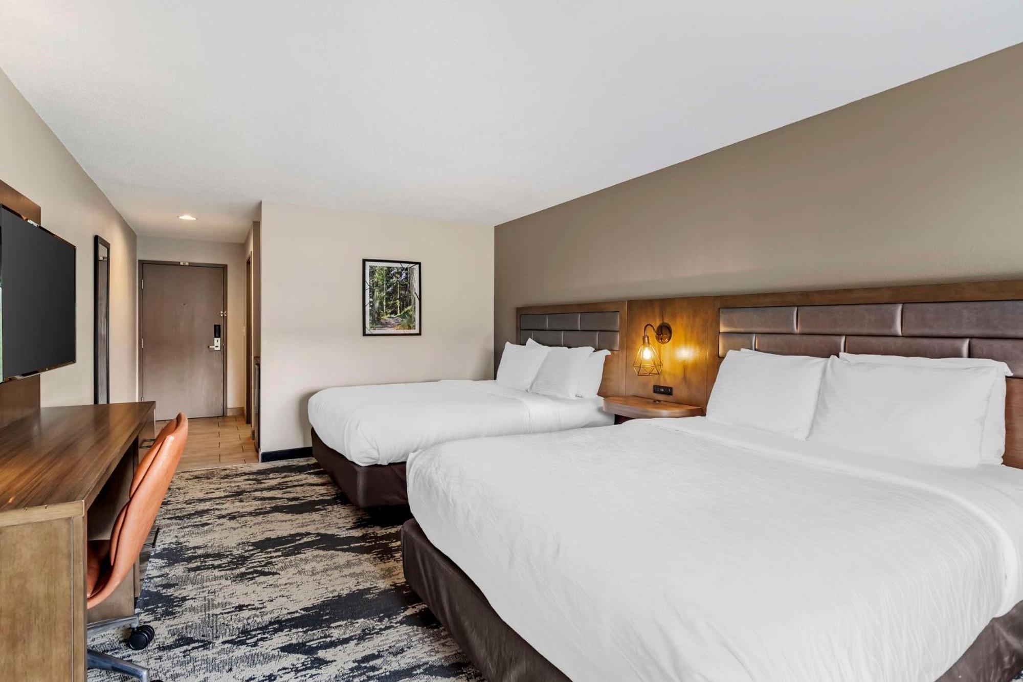 Best Western Plus Bourbonnais Hotel & Suites Exterior photo
