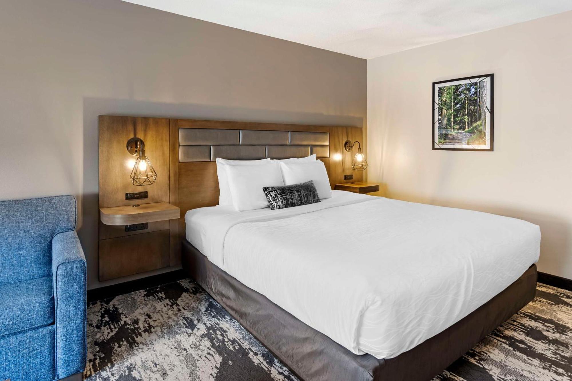 Best Western Plus Bourbonnais Hotel & Suites Exterior photo